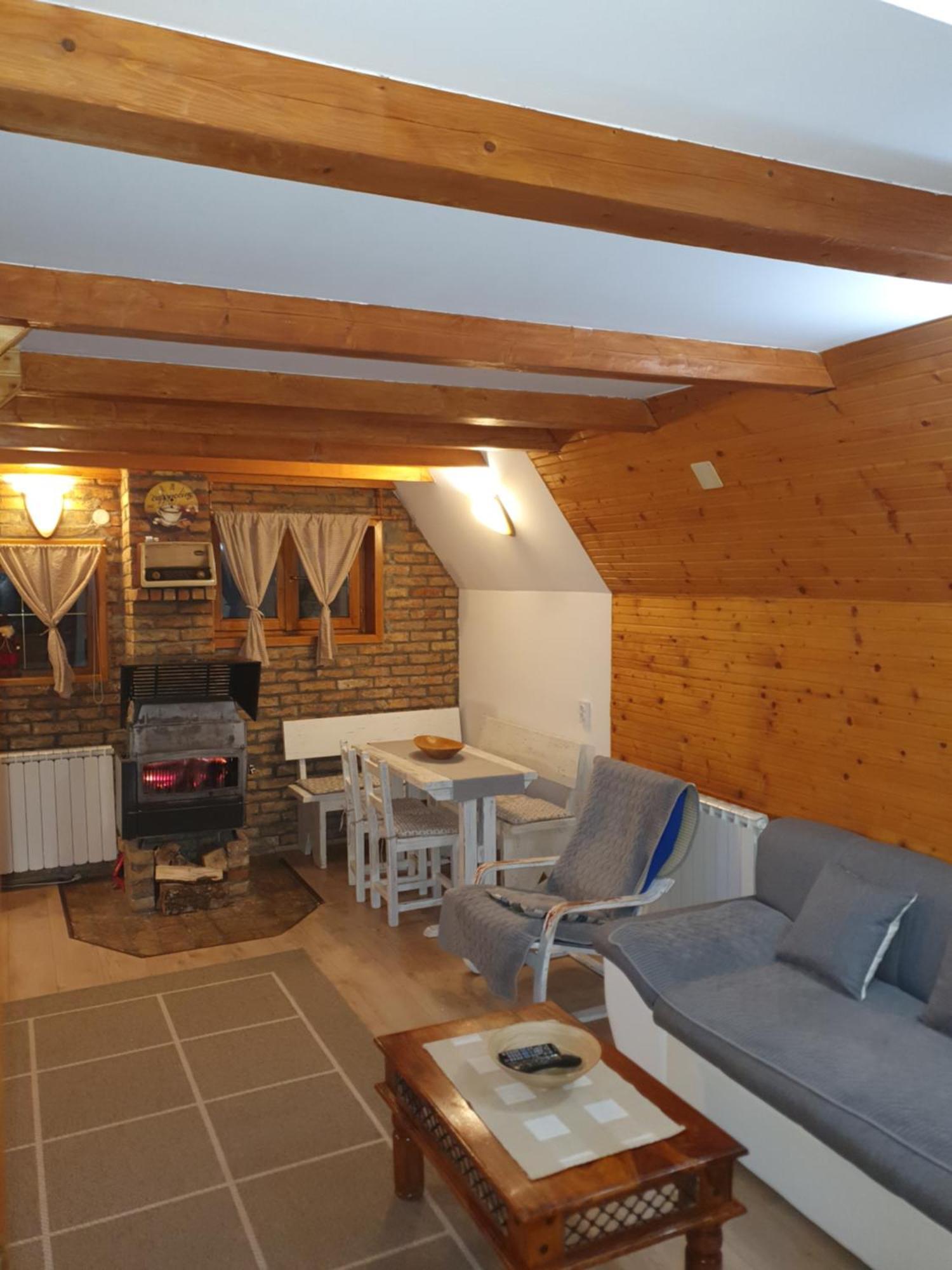 Holiday Home Vile Calimero Жабляк Номер фото