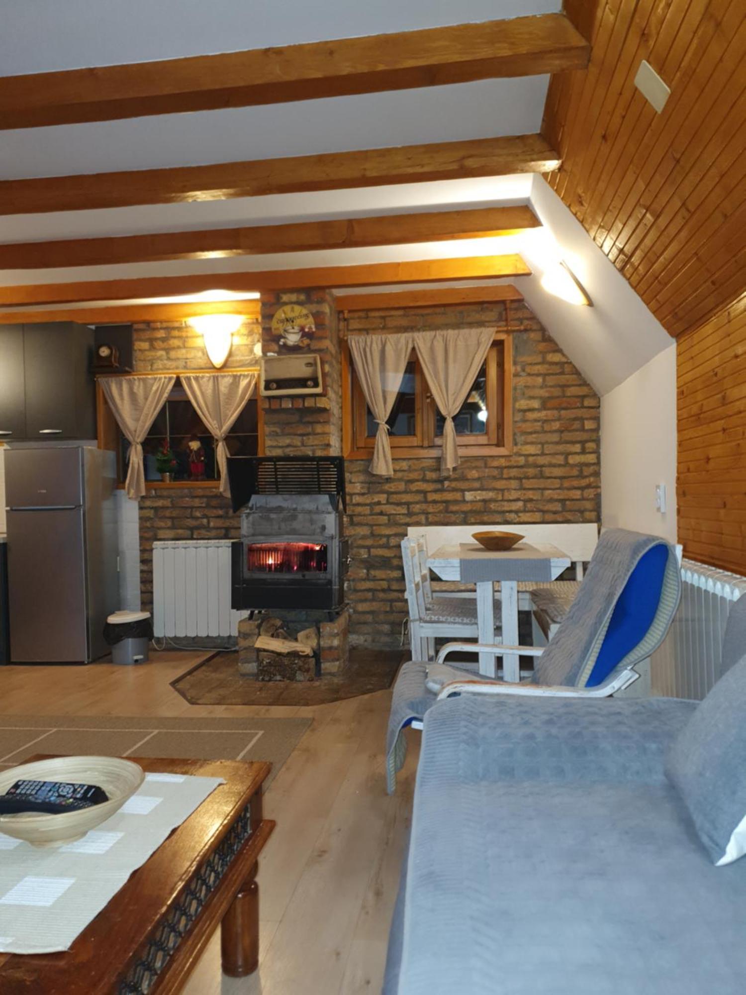 Holiday Home Vile Calimero Жабляк Номер фото